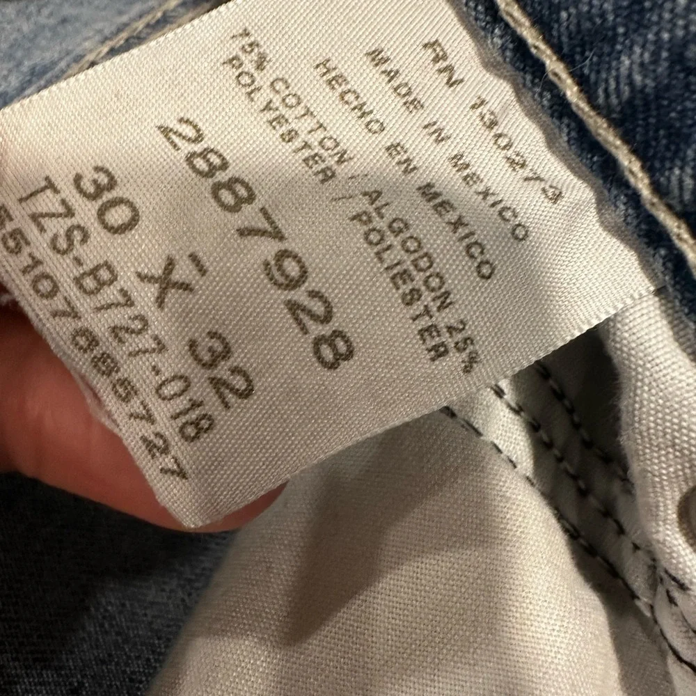 Lee y2k 30x32